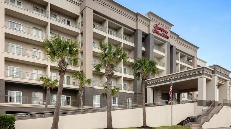 <b>Hampton Inn & Suites Galveston Exterior</b>. Images powered by <a href="https://iceportal.shijigroup.com/" title="IcePortal" target="_blank">IcePortal</a>.