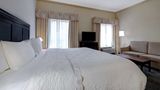 <b>Hampton Inn & Suites Galveston Room</b>. Images powered by <a href="https://iceportal.shijigroup.com/" title="IcePortal" target="_blank">IcePortal</a>.