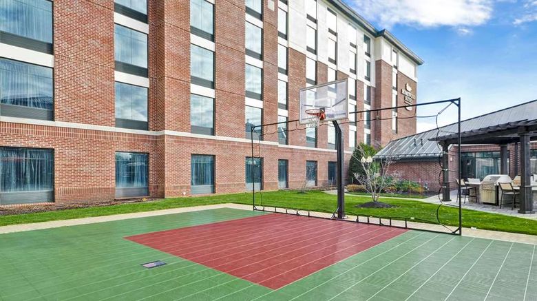 <b>Homewood Suites by Hilton Glastonbury Recreation</b>. Images powered by <a href="https://iceportal.shijigroup.com/" title="IcePortal" target="_blank">IcePortal</a>.