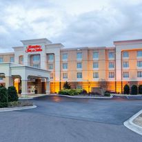 Hampton Inn and Suites - Scottsboro