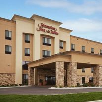 Hampton Inn & Suites Williston