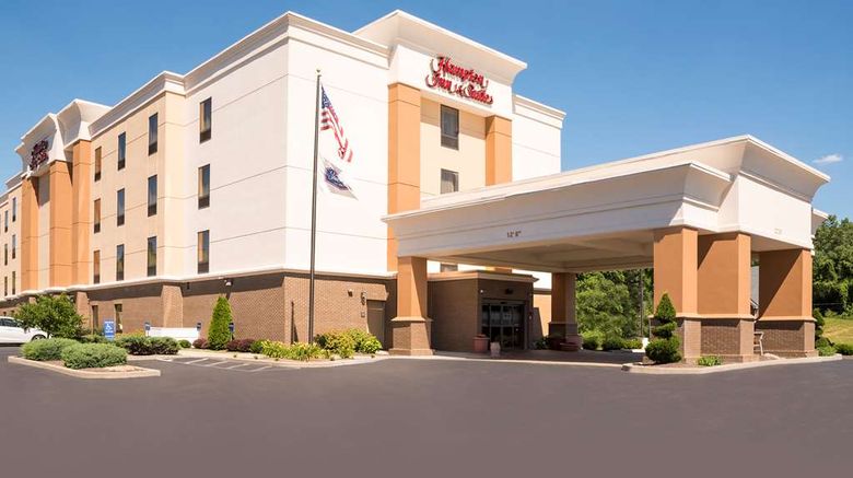 <b>Hampton Inn & Suites Mansfield Exterior</b>. Images powered by <a href="https://iceportal.shijigroup.com/" title="IcePortal" target="_blank">IcePortal</a>.