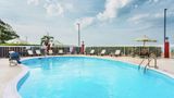 <b>Hampton Inn Morehead City Pool</b>. Images powered by <a href="https://iceportal.shijigroup.com/" title="IcePortal" target="_blank">IcePortal</a>.