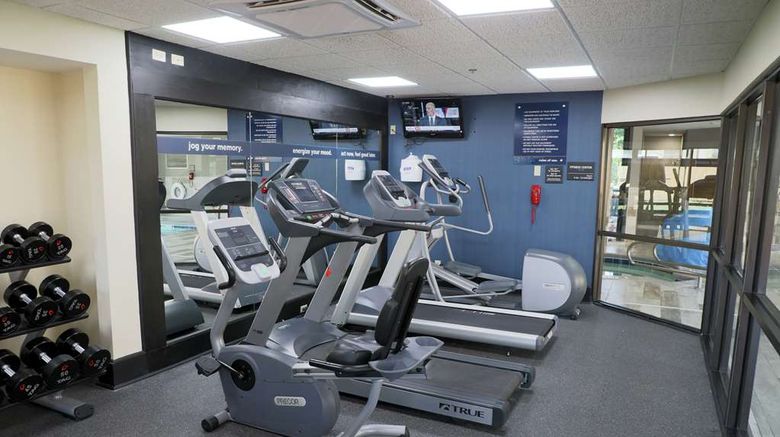 <b>Hampton Inn Muskogee Pool</b>. Images powered by <a href="https://iceportal.shijigroup.com/" title="IcePortal" target="_blank">IcePortal</a>.