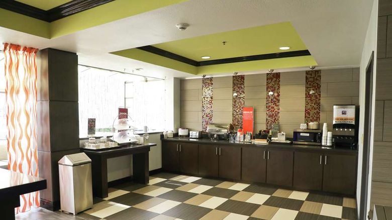 <b>Hampton Inn Muskogee Restaurant</b>. Images powered by <a href="https://iceportal.shijigroup.com/" title="IcePortal" target="_blank">IcePortal</a>.