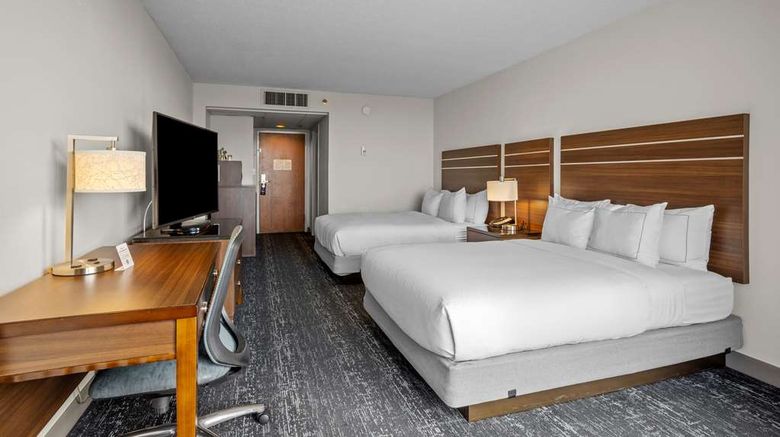<b>DoubleTree by Hilton Atlantic Beach Room</b>. Images powered by <a href="https://iceportal.shijigroup.com/" title="IcePortal" target="_blank">IcePortal</a>.