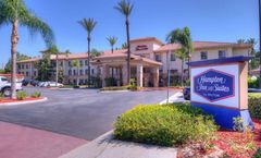 Hampton Inn & Suites Ontario