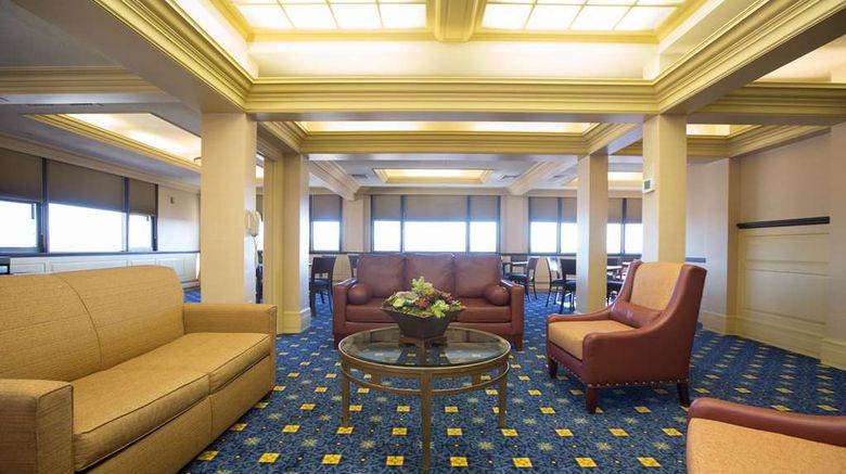<b>Hampton Inn & Suites-Providence Downtown Meeting</b>. Images powered by <a href="https://iceportal.shijigroup.com/" title="IcePortal" target="_blank">IcePortal</a>.