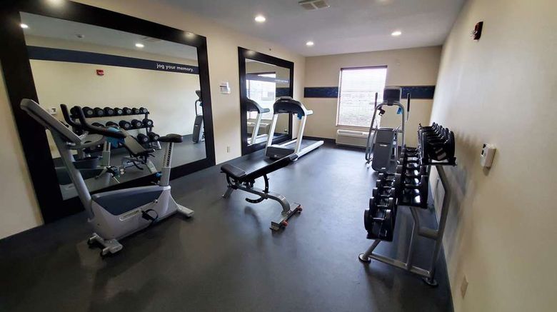 <b>Hampton Inn Health</b>. Images powered by <a href="https://iceportal.shijigroup.com/" title="IcePortal" target="_blank">IcePortal</a>.