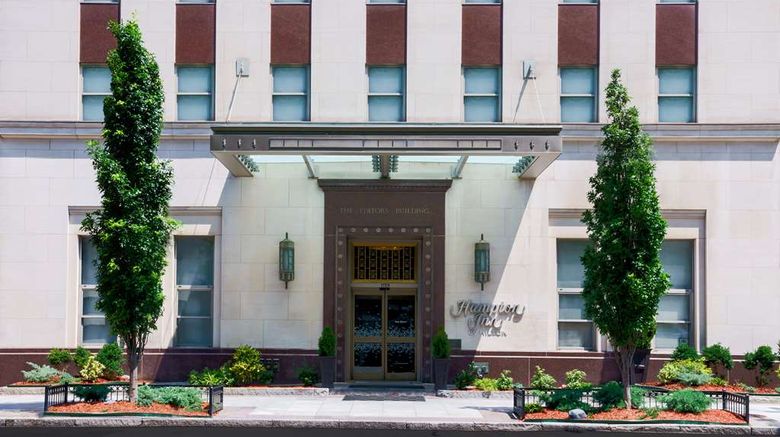 <b>Hampton Inn Washington, DC/White House Exterior</b>. Images powered by <a href="https://iceportal.shijigroup.com/" title="IcePortal" target="_blank">IcePortal</a>.