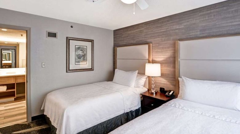 <b>Homewood Suites by Hilton Windsor Locks Room</b>. Images powered by <a href="https://iceportal.shijigroup.com/" title="IcePortal" target="_blank">IcePortal</a>.
