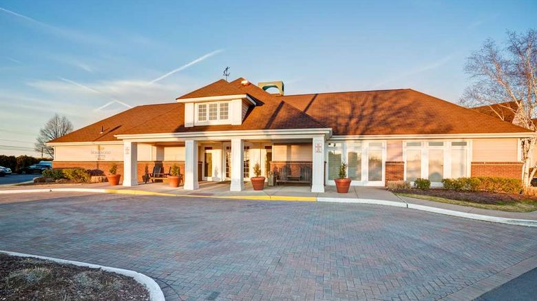 <b>Homewood Suites by Hilton Windsor Locks Exterior</b>. Images powered by <a href="https://iceportal.shijigroup.com/" title="IcePortal" target="_blank">IcePortal</a>.
