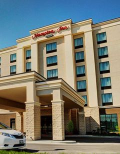 Hampton Inn by Hilton Winnipeg/Airport