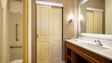 Homewood Suites by Hilton Winnipeg Airpt Room