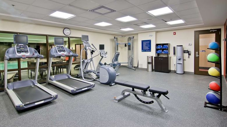 <b>Hampton Inn & Suites by Hilton-Toronto Health</b>. Images powered by <a href="https://iceportal.shijigroup.com/" title="IcePortal" target="_blank">IcePortal</a>.