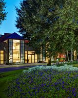 The Saratoga Hilton