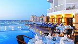 Hilton Alexandria Corniche Pool