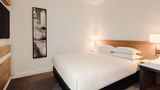 <b>DoubleTree Amsterdam Centraal Station Room</b>. Images powered by <a href="https://iceportal.shijigroup.com/" title="IcePortal" target="_blank">IcePortal</a>.