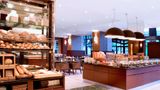<b>Hilton Antwerp Old Town Restaurant</b>. Images powered by <a href="https://iceportal.shijigroup.com/" title="IcePortal" target="_blank">IcePortal</a>.