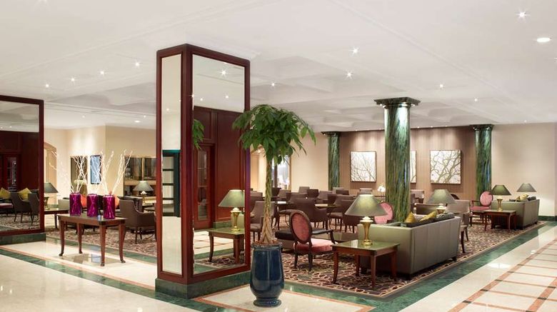 <b>Hilton Antwerp Old Town Lobby</b>. Images powered by <a href="https://iceportal.shijigroup.com/" title="IcePortal" target="_blank">IcePortal</a>.