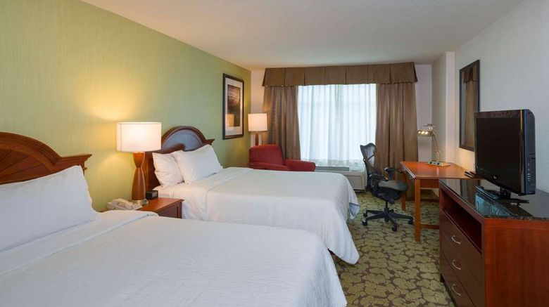 <b>Hilton Garden Inn Glastonbury Room</b>. Images powered by <a href="https://iceportal.shijigroup.com/" title="IcePortal" target="_blank">IcePortal</a>.