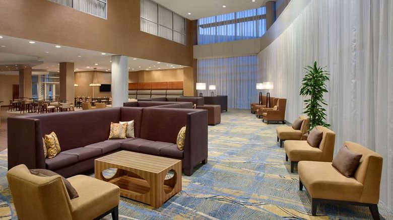 <b>Hilton Baltimore BWI Airport Lobby</b>. Images powered by <a href="https://iceportal.shijigroup.com/" title="IcePortal" target="_blank">IcePortal</a>.