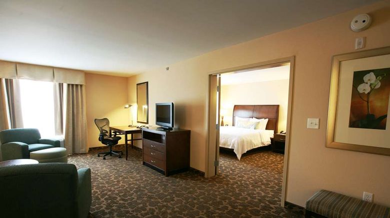 <b>Hilton Garden Inn Charlotte/Concord Room</b>. Images powered by <a href="https://iceportal.shijigroup.com/" title="IcePortal" target="_blank">IcePortal</a>.