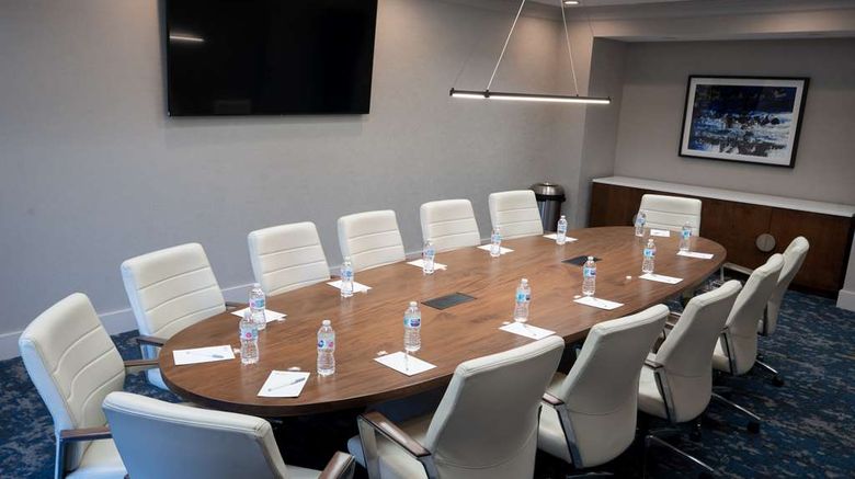 <b>Hilton Garden Inn Charlotte/Concord Meeting</b>. Images powered by <a href="https://iceportal.shijigroup.com/" title="IcePortal" target="_blank">IcePortal</a>.