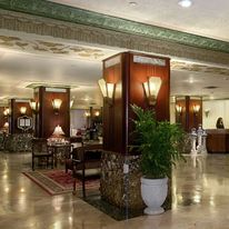 Hilton Cincinnati Netherland Plaza