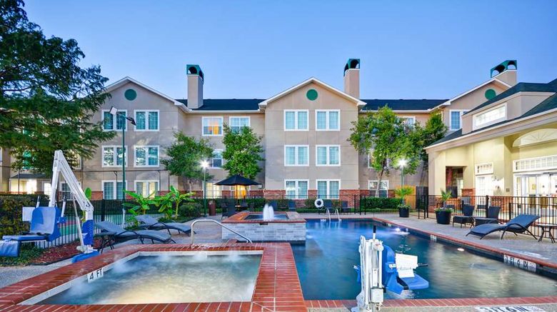 <b>Homewood Suites by Hilton Lewisville Pool</b>. Images powered by <a href="https://iceportal.shijigroup.com/" title="IcePortal" target="_blank">IcePortal</a>.