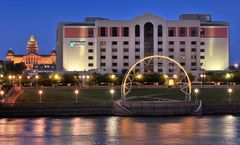 Embassy Suites Des Moines Downtown