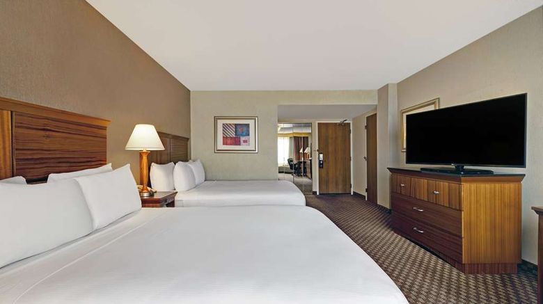 <b>DoubleTree by Hilton Grand Junction Room</b>. Images powered by <a href="https://iceportal.shijigroup.com/" title="IcePortal" target="_blank">IcePortal</a>.