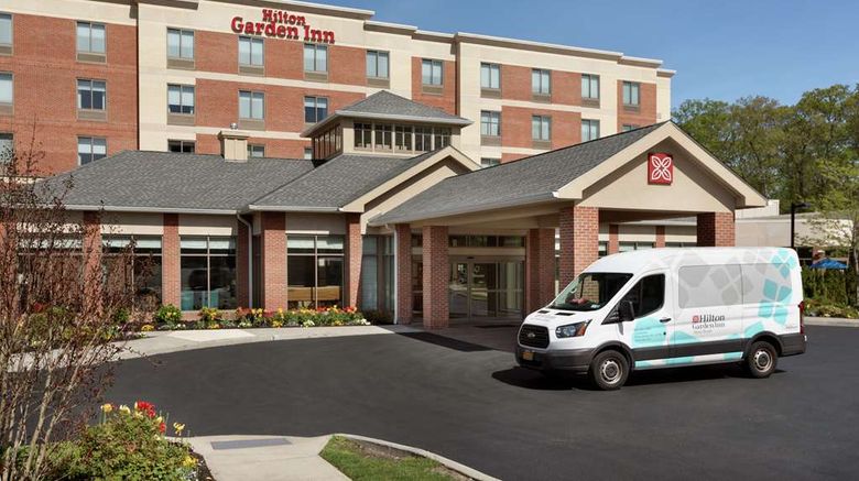 Hilton Garden Inn Stony Brook Exterior. Images powered by <a href="https://iceportal.shijigroup.com" target="_blank" rel="noopener">Ice Portal</a>.