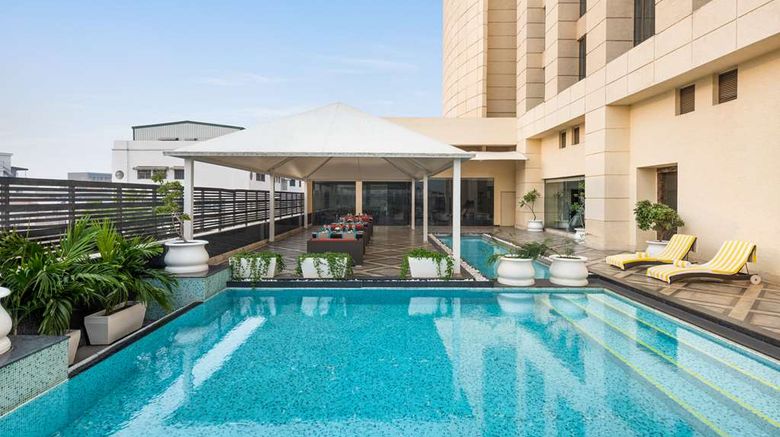 <b>Hilton Jaipur Pool</b>. Images powered by <a href="https://iceportal.shijigroup.com/" title="IcePortal" target="_blank">IcePortal</a>.