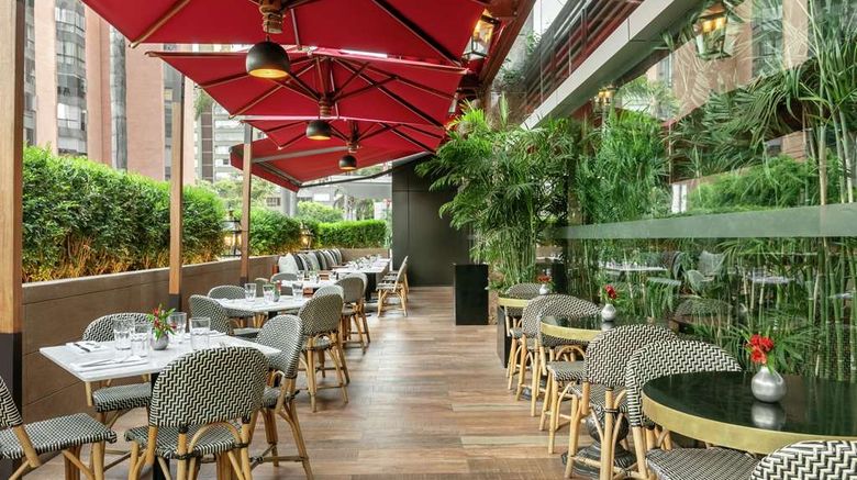 <b>El Pardo Doubletree By Hilton Restaurant</b>. Images powered by <a href="https://iceportal.shijigroup.com/" title="IcePortal" target="_blank">IcePortal</a>.