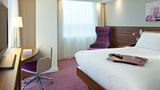 <b>Hampton by Hilton London Gatwick Airport Room</b>. Images powered by <a href="https://iceportal.shijigroup.com/" title="IcePortal" target="_blank">IcePortal</a>.
