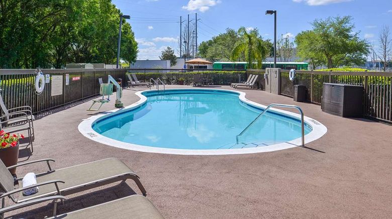 <b>Hampton Inn closest to Universal Orlando Pool</b>. Images powered by <a href="https://iceportal.shijigroup.com/" title="IcePortal" target="_blank">IcePortal</a>.