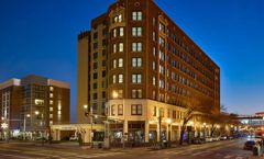 Doubletree Hotel Memphis Downtown