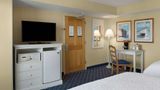 Hampton Inn & Suites Oceanfront Room