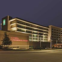 Embassy Suites Omaha