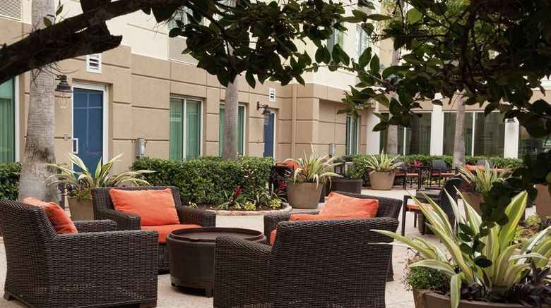 Hilton Garden Inn Orlando Airport Exterior. Images powered by <a href="https://iceportal.shijigroup.com" target="_blank" rel="noopener">Ice Portal</a>.