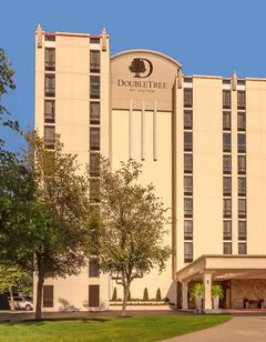 DoubleTree by Hilton Philadelphia Arpt