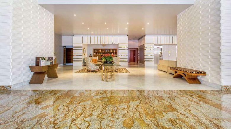 <b>Waldorf Astoria Panama Lobby</b>. Images powered by <a href="https://iceportal.shijigroup.com/" title="IcePortal" target="_blank">IcePortal</a>.