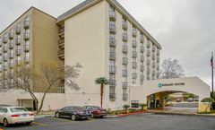 HILTON GARDEN INN SAN ANTONIO AT THE RIM $90 ($̶1̶1̶1̶) - Updated 2023  Prices & Hotel Reviews - TX