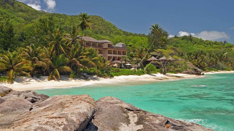 DoubleTree Seychelles Allamanda Exterior