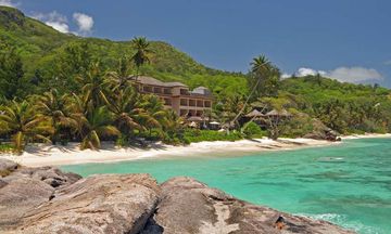 DoubleTree Seychelles Allamanda