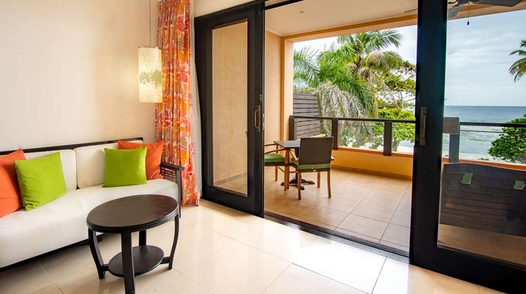 DoubleTree Seychelles Allamanda Room