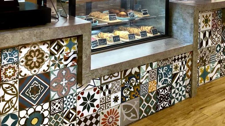 <b>Caribe Hilton Restaurant</b>. Images powered by <a href="https://iceportal.shijigroup.com/" title="IcePortal" target="_blank">IcePortal</a>.