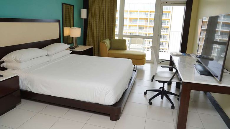 <b>The Condado Plaza Hilton Room</b>. Images powered by <a href="https://iceportal.shijigroup.com/" title="IcePortal" target="_blank">IcePortal</a>.