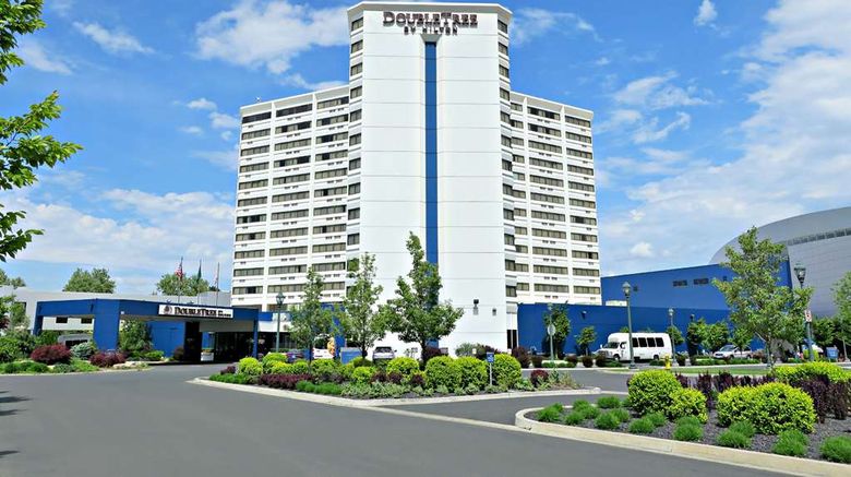 <b>DoubleTree by Hilton Spokane-City Center Exterior</b>. Images powered by <a href="https://iceportal.shijigroup.com/" title="IcePortal" target="_blank">IcePortal</a>.